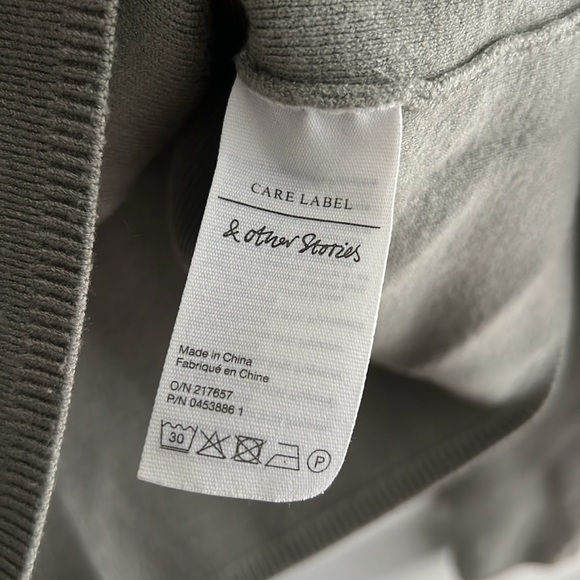 & Other Stories Green Turtleneck Sweater - Picture 6 of 7